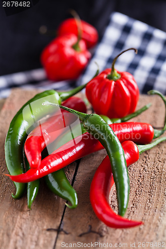 Image of Red and green chili peppers