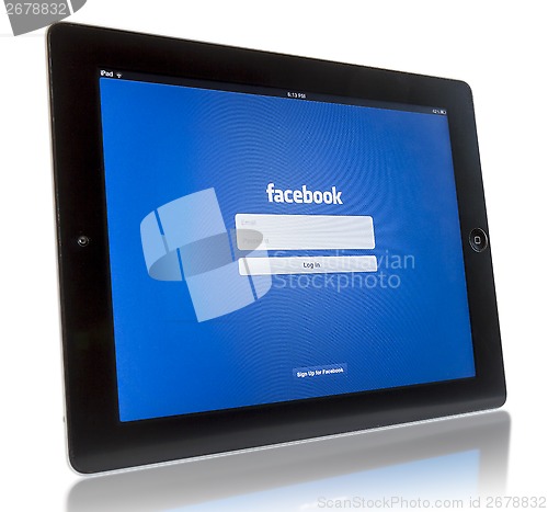 Image of Facebook on iPad 3