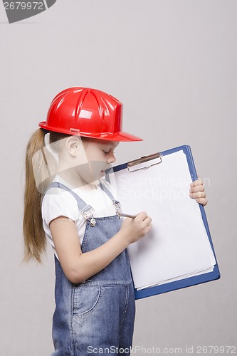 Image of Child engineer shows in a sheet of paper