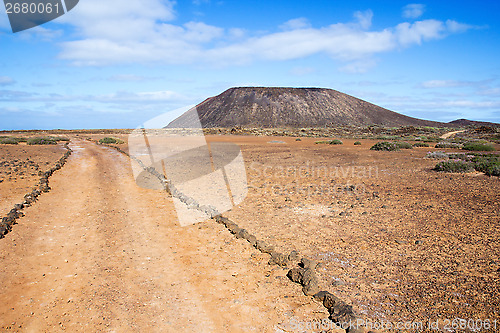 Image of Trail and volcano on Island of Los Lobos in the Canary Islands