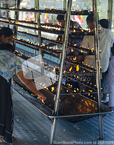 Image of Commemoration ceremony in the temple of the Tooth Relic