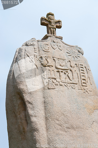 Image of Menhir of Saint-Uzec