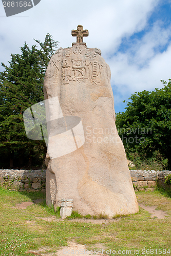 Image of Menhir of Saint-Uzec