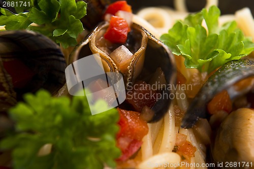 Image of Clams in tomato sauce 