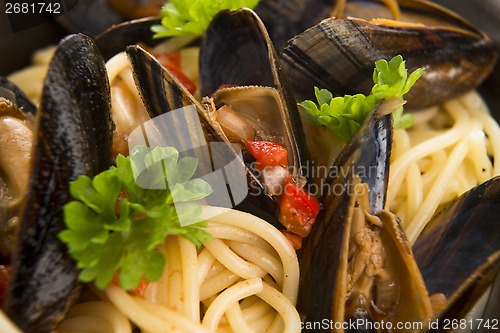 Image of Clams in tomato sauce 