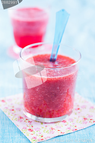 Image of Strawberry smoothie in glass