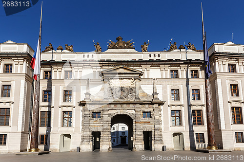Image of entrance to Prague castle