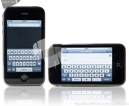 Image of Apple IPhone 3s ready to mail