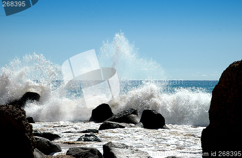 Image of wave breaking