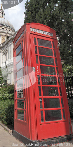Image of London telephone box