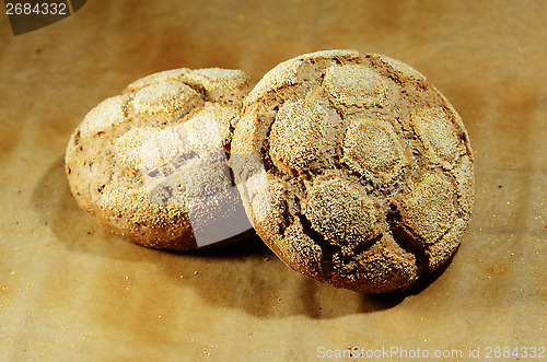 Image of loaf of rye bread 