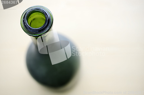 Image of a green bottleneck with room for text