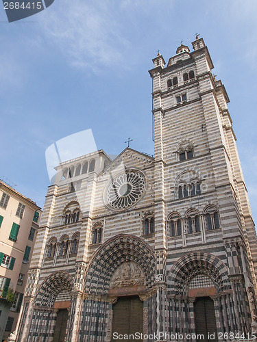 Image of St Lawrence cathedral in Genoa