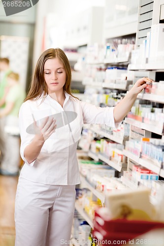 Image of Pharmacist Looking at Prescription