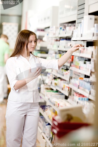 Image of Pharmacist Filling Prescription