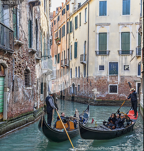 Image of Venetian Traffic