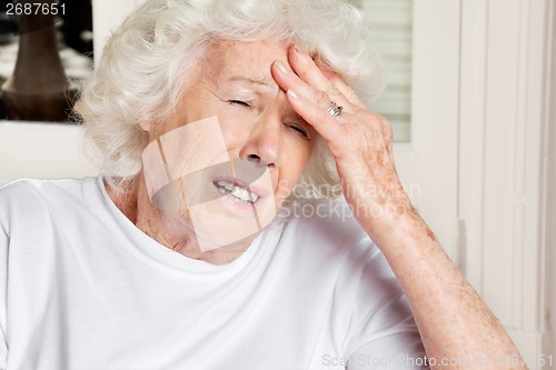 Image of Woman With Headache