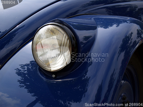 Image of headlight