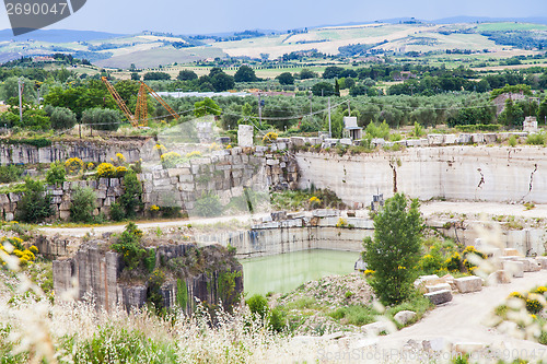 Image of Travertino marble