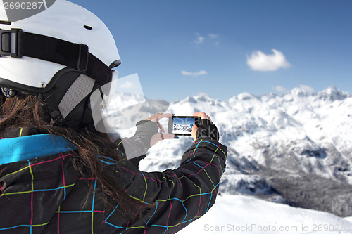 Image of Photographing mountains with use phone