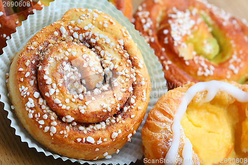 Image of 	Fresh Cinnamon Buns