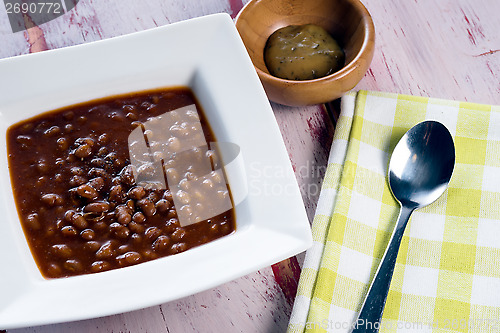 Image of Bowl of baked beans