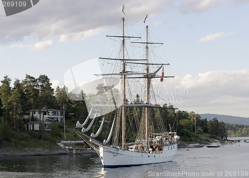 Image of Sailship