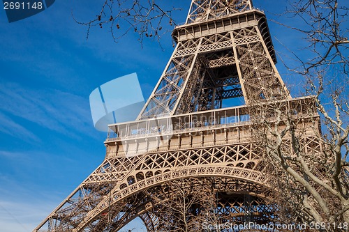 Image of Eiffel Tower in Paris