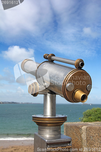 Image of panoramic telescope