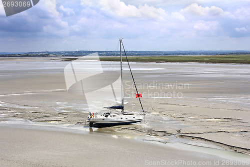 Image of Stranded yacht