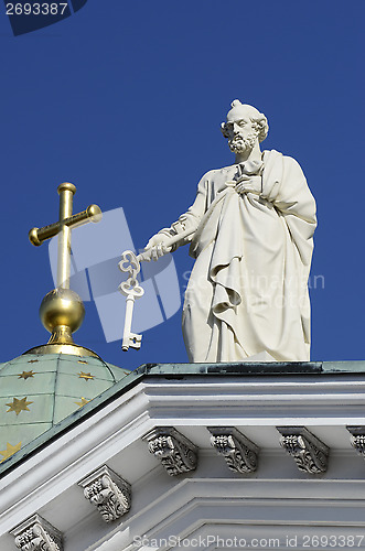 Image of sculpture of Apostle Peter at the Cathedral in Helsinki, Finland