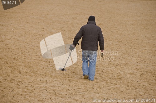 Image of Treasure hunter