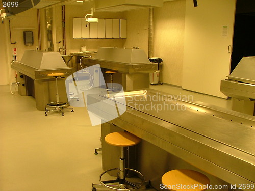 Image of autopsy room in a medical faculty