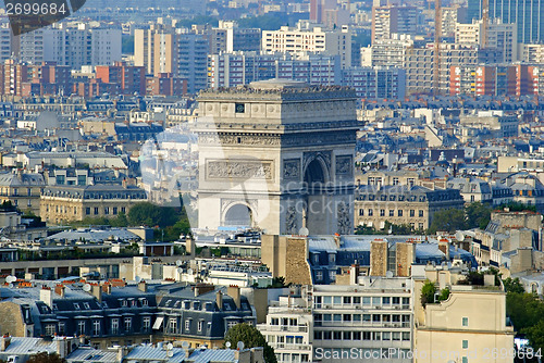 Image of Arc de Triomphe.