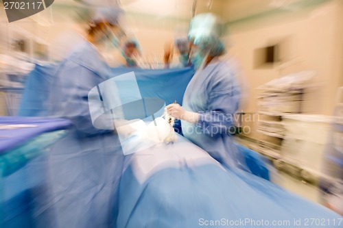 Image of Zoom Blur Live Surgery