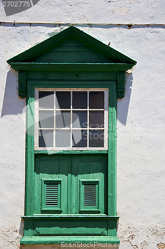 Image of    green in the white spain