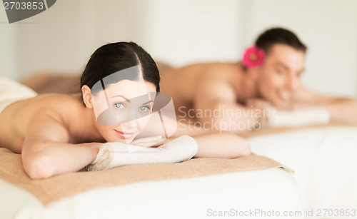 Image of couple in spa