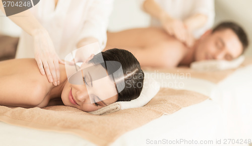 Image of couple in spa