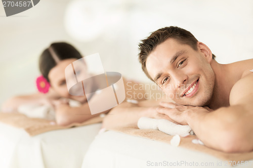 Image of couple in spa