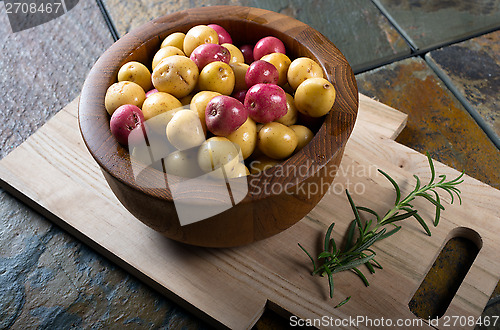 Image of Bowl of small organic potatoes.