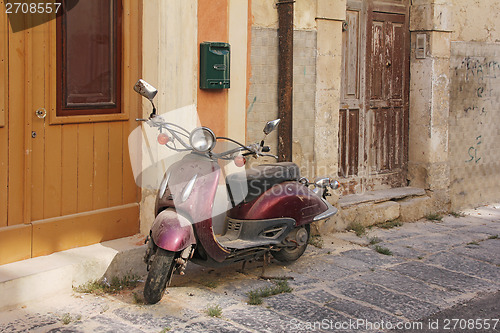 Image of Old scooter