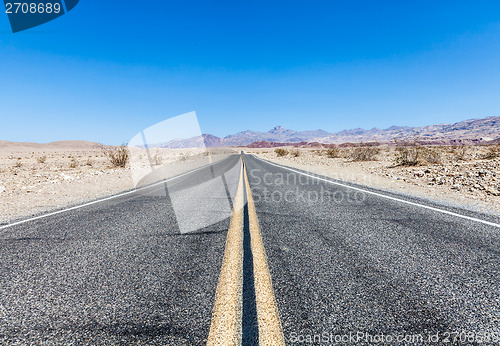 Image of Road in the desert