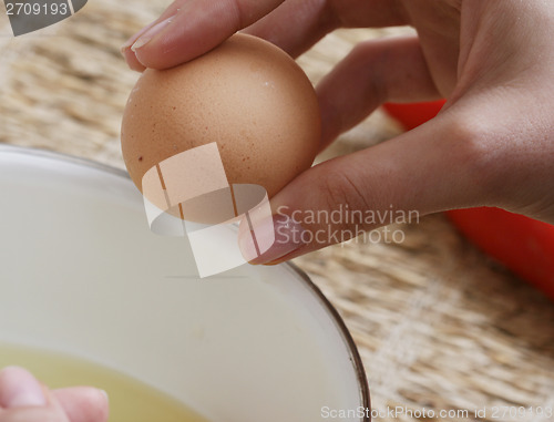 Image of Broken eggs 