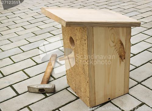 Image of Small birdhouse from boards