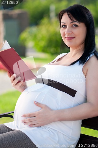 Image of Pregnant woman