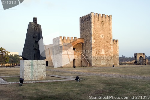 Image of the fortaleza fortress and famous statue santo domingo dominican republic
