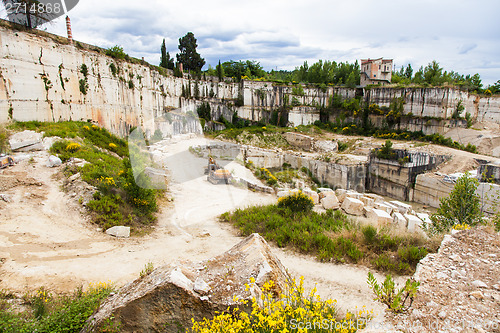 Image of Travertino marble