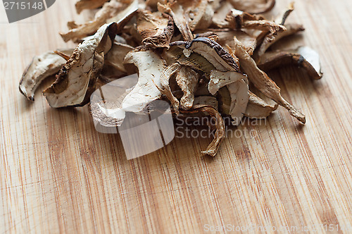 Image of Dried mushrooms in slice