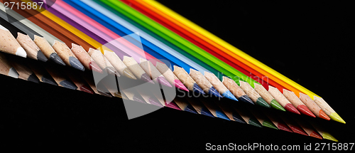 Image of colorful pencils in a row