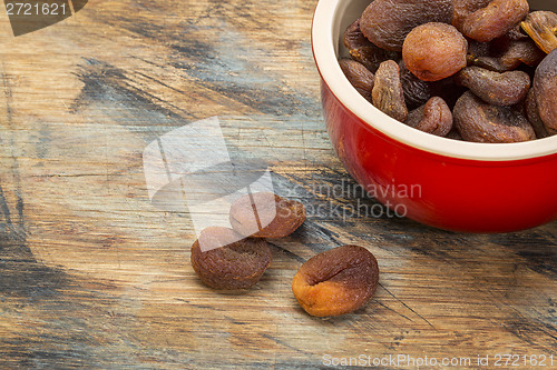 Image of sun dried Turkish apricots